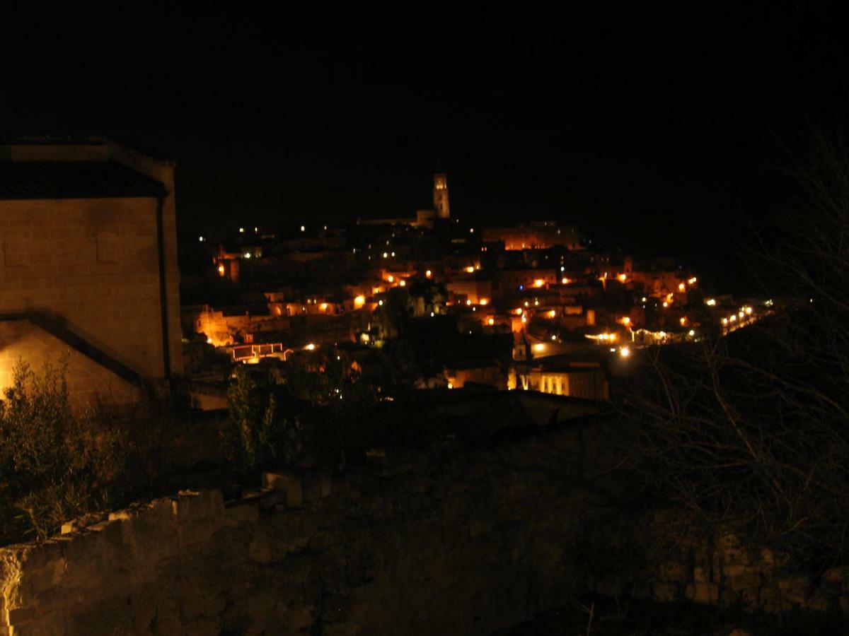 La Suite Delle Stelle Matera Bagian luar foto